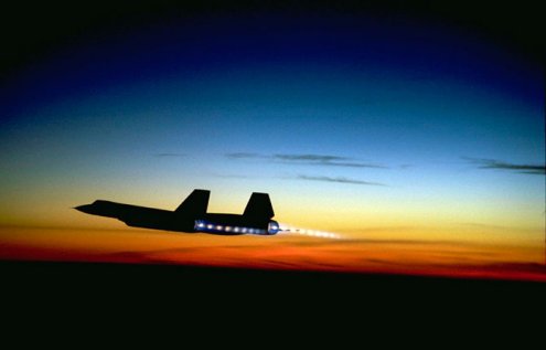Самый быстрый пилотируемый самолет - Lockheed SR 71 Blackbird Самый быстрый пилотируемый самолет - Lockheed SR 71 Blackbird