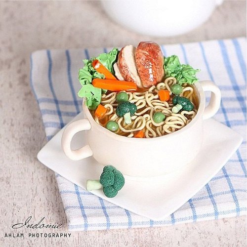 Крошечные копии всяких вкусностей от Алам Алнайди Крошечные копии всяких вкусностей от Алам Алнайди