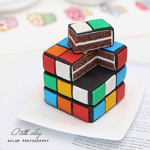Крошечные копии всяких вкусностей от Алам Алнайди Крошечные копии всяких вкусностей от Алам Алнайди
